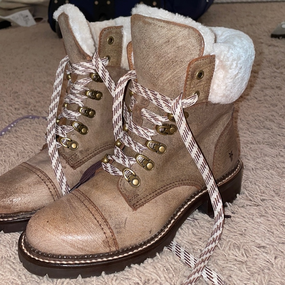 Frye Samantha Hiker Boots Chocolate size 7